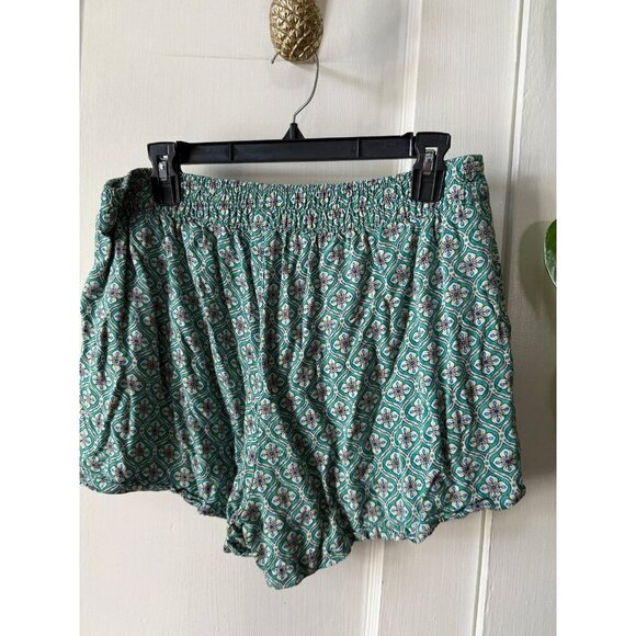 Old Navy women’s size large PLAYA shorts - Picture 6 of 7